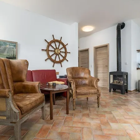 Uferpromenade-whg-2-unten Marienfelde