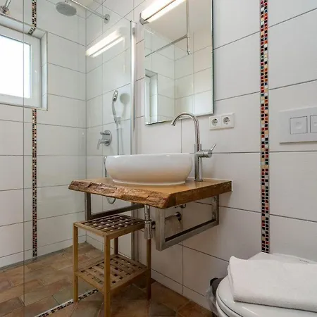 Appartement Uferpromenade-whg-2-unten Marienfelde